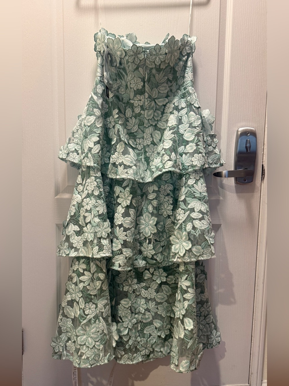 ELLIATT Roseate Tiered Maxi Dress in Mint Green Size XL Wedding Guest NWT - Picture 8 of 9